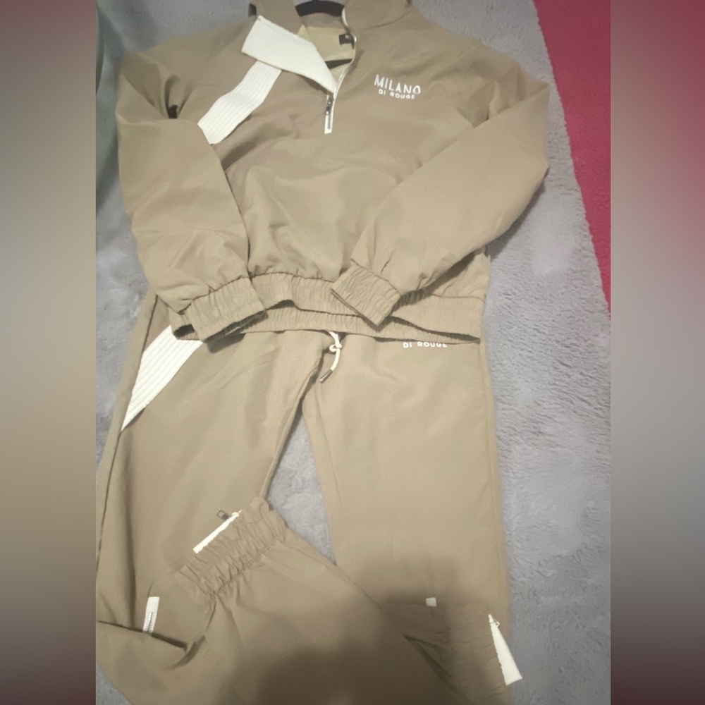 Milano Di Rouge Tan Tracksuit